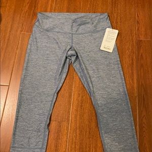 Lulu Lemon Wunder Under Crop